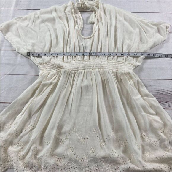 Chelsea28 Womens White Batwing Embroidered Eyelet Smocked Waist Mini Dress Large - Picture 8 of 8